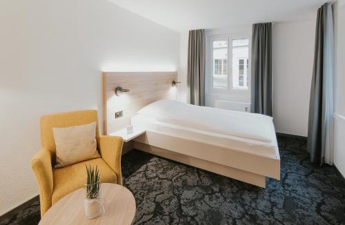 Lenzburg Apartment | Gartenhaus by Ochsen Lenzburg