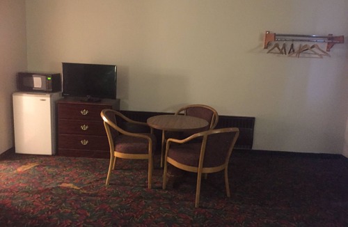 Lawrenceville Hotel | Gas Lite Motel