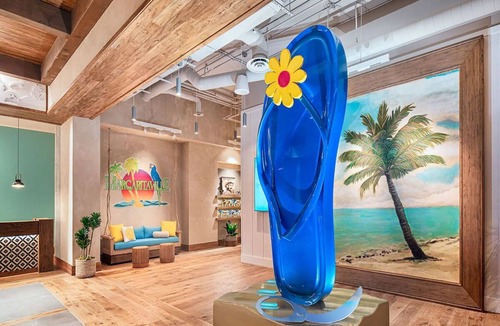 East Village Hotel | Gaslamp Energy with Rooftop Relaxation | 3 Units w/Pool and Pets Allowed