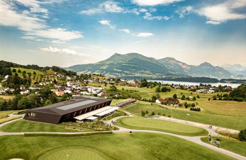 Meggen Hotel | Gasthaus Badhof - Golfhotel