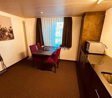 Rafz Hotel | Gasthaus Sternen