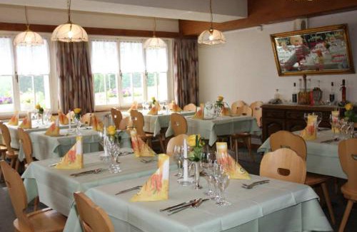 Busserach Hotel | Gasthaus Waldhaus