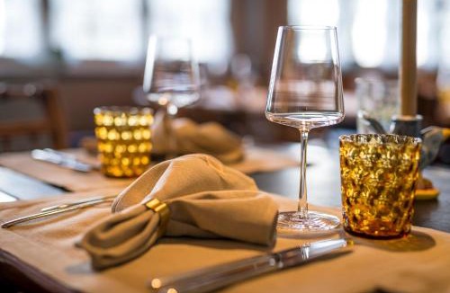 Gossau Hotel | Gasthaus zur Sonne - Hotel - Restaurant - Boutique