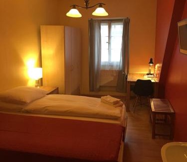 Aarburg Hotel | Gasthof Bären Aarburg last Check in 2100 pm
