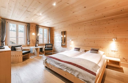 Hünibach Hotel | Gasthof Bären