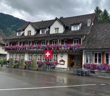 Mitloedi Hotel | Gasthof Ochsen