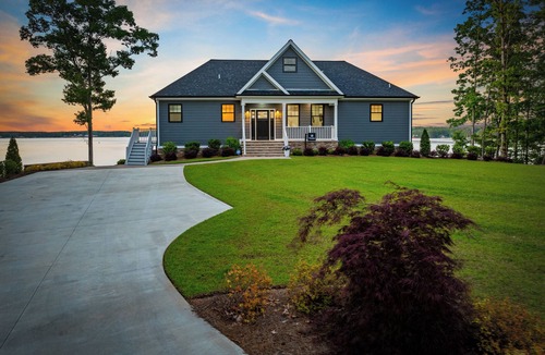 Littleton House | Gaston Shores/Boat Dock, Lake Access & Hot Tub