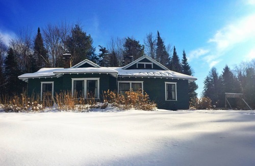 Meacham Cottage | Gate Cottage at Pet Friendly