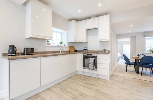 Westerham Cottage | Gate House Apartment
