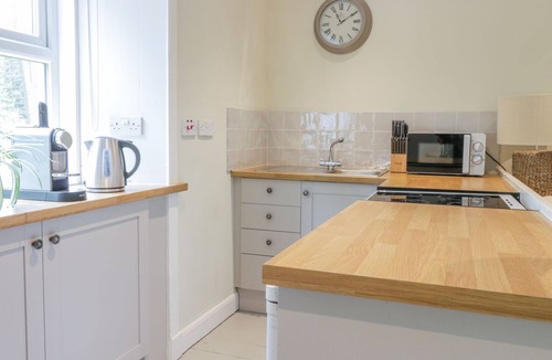 West Calder Cottage | Gate Lodge