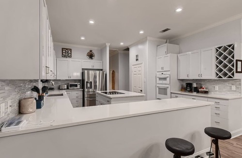 Spicewood Villa | Gated 5-Acre Estate: Pool, 12-Person Spa & Game Rm