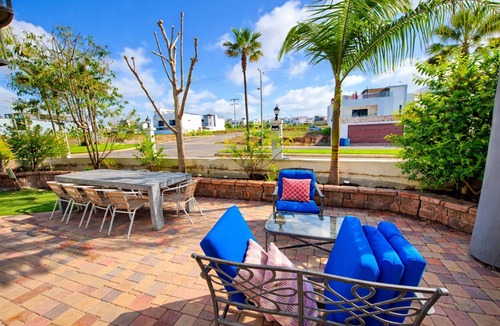 La Paloma House | Gated community 5 bedrooms 5 bath