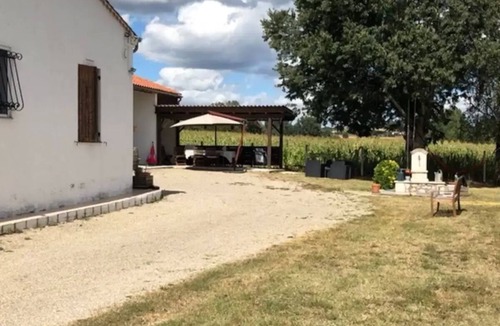 Roumagne House | Gated family home with private pool