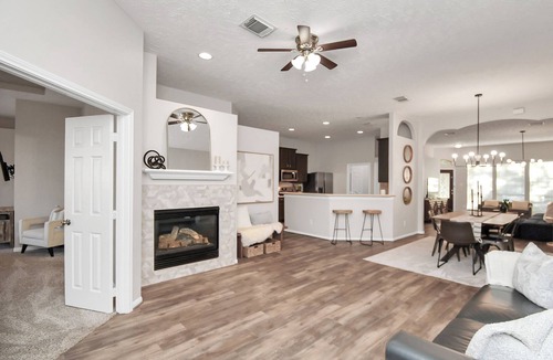 Falcon Point House | Gated Golf Course Home Near Cinco Ranch – Perfect for Remodels or Relocations!