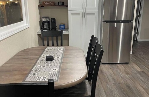 Spicewood Cottage | Gated Hill Country Escape: 1 Gb Internet & Seclusion