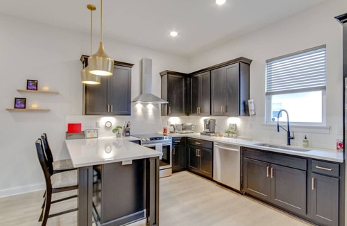 North Nashville Villa | Gated Luxury | Prime Location | Ideal for Groups