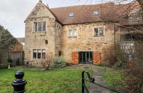 Polesworth House | Gatehouse Croft