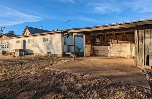 Harper County Other | Gateswood Farmhouse