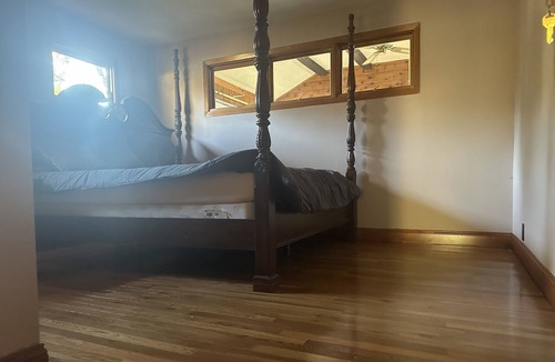 Stevenson Cabin | Gateway cabin pet friendly/river access