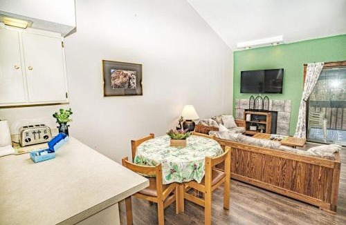 Mendon House | Gateway Condo A25