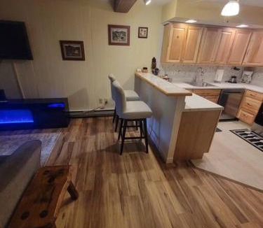 Mendon House | Gateway Condominium