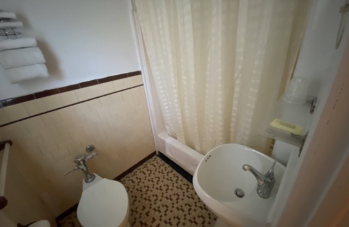 Front Royal Hotel | Gateway Inn