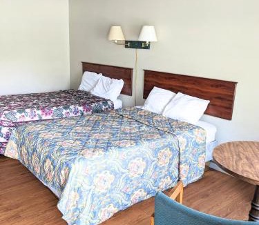 Lake City Hotel | Gateway Inn