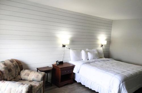 Lake City Hotel | Gateway Inn