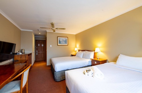 Notting Hill Hotel | Gateway on Monash Boutique Hotel