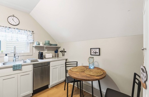 Windsor Apartment | Gateway to Annapolis Valley | Windsor Studio Suite