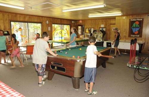 Rochester Resort | Gateway to Cape Cod Vacation Cottage 13