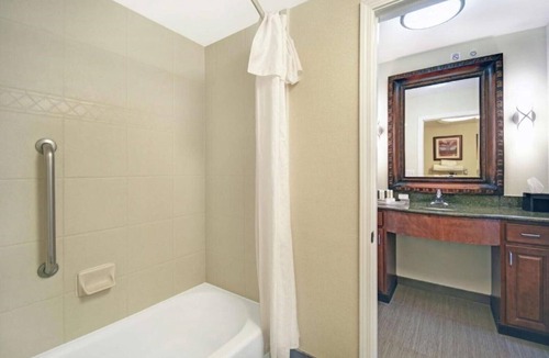 Gateway House | Gateway to Denver!