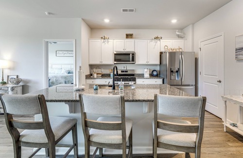 Newport House | Gateway to Emerald Isle! Coastal Gem w/Golf Cart