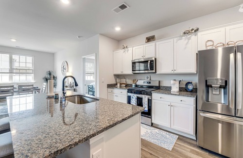 Newport House | Gateway to Emerald Isle! Coastal Gem w/Golf Cart