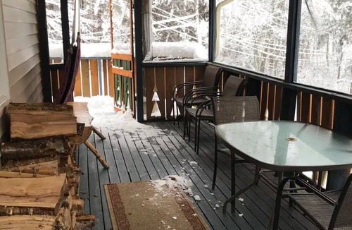 Waterford Ski Chalet | Gateway to Fundy Experience and Poley Mountain
