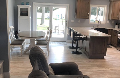 East Moriches House | Gateway to the Hamptons