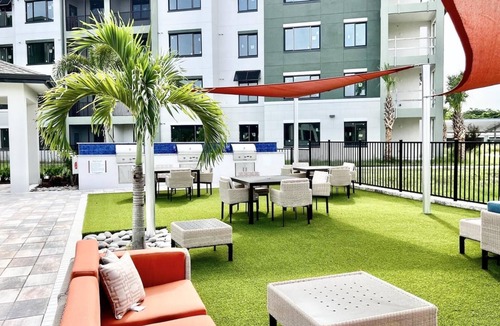 Palmetto Apartment | GatewayCommons 2BD 9