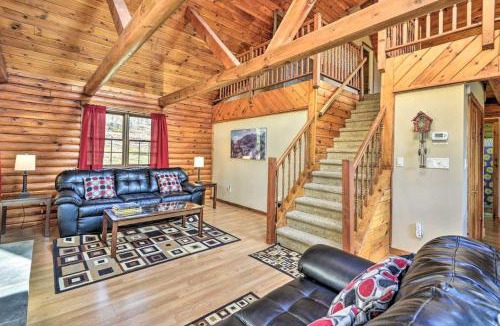 Pleasant Mount House | Gather, Celebrate, Unwind Close to Ski Trails