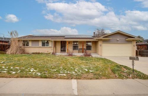 Applewood Villages House | Gather Family! Home w/Fenced Yard in Wheat Ridge