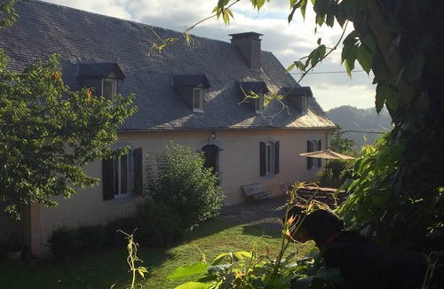 Ossun-ez-Angles House | Gather in the Pyrénées: Pool days and Fire Pit Nights