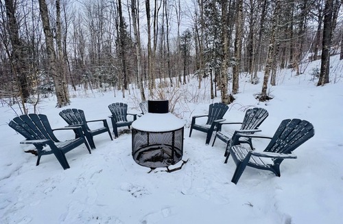 Mansonville Apartment | Gather just a few minutes from Owl's Head and 30 minutes from Jay Peak