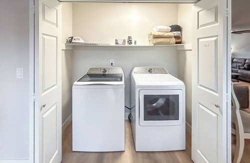 Montrose House | Gather Together w/Workspace, Garage, Pets