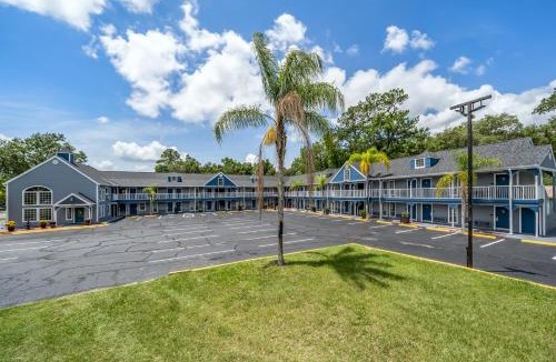 Gainesville Hotel | GatorTown Inn