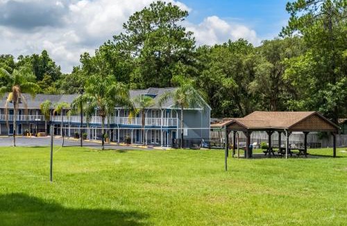 Gainesville Hotel | GatorTown Inn