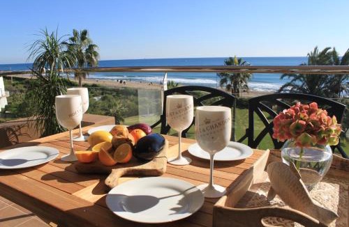 Gava Apartment | GAVA 2 BEACHFRONT PENTHOUSE