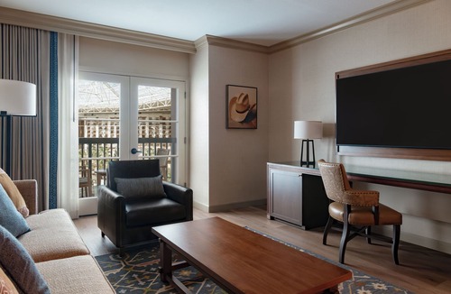 Grapevine Hotel | Gaylord Texan Resort & Convention Center