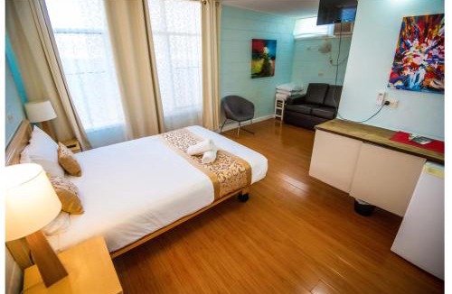 Strathmerton Hotel | Gazebo Motor Inn - Strathmerton