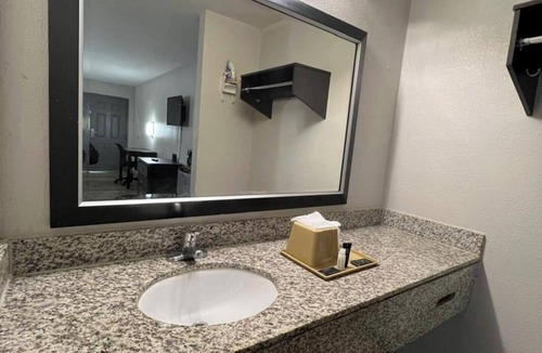 Polvadera Hotel | Gazelle Stay By Hotel O Socorro