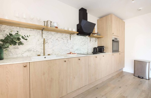 Upper Town Apartment | Rivers Street Quarters