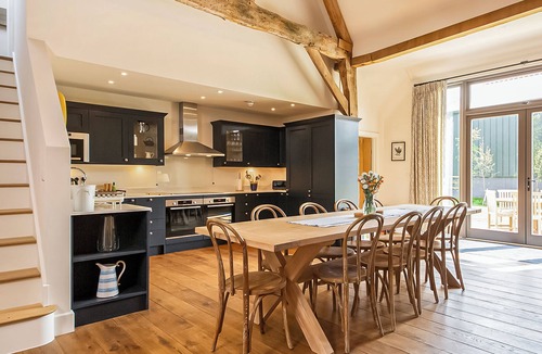 Shefford Woodlands Cottage | Hatchers Barn - UK42080